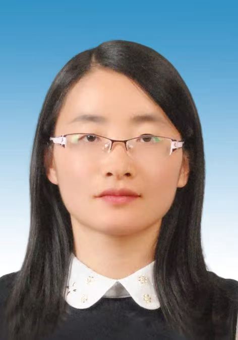 张晓英