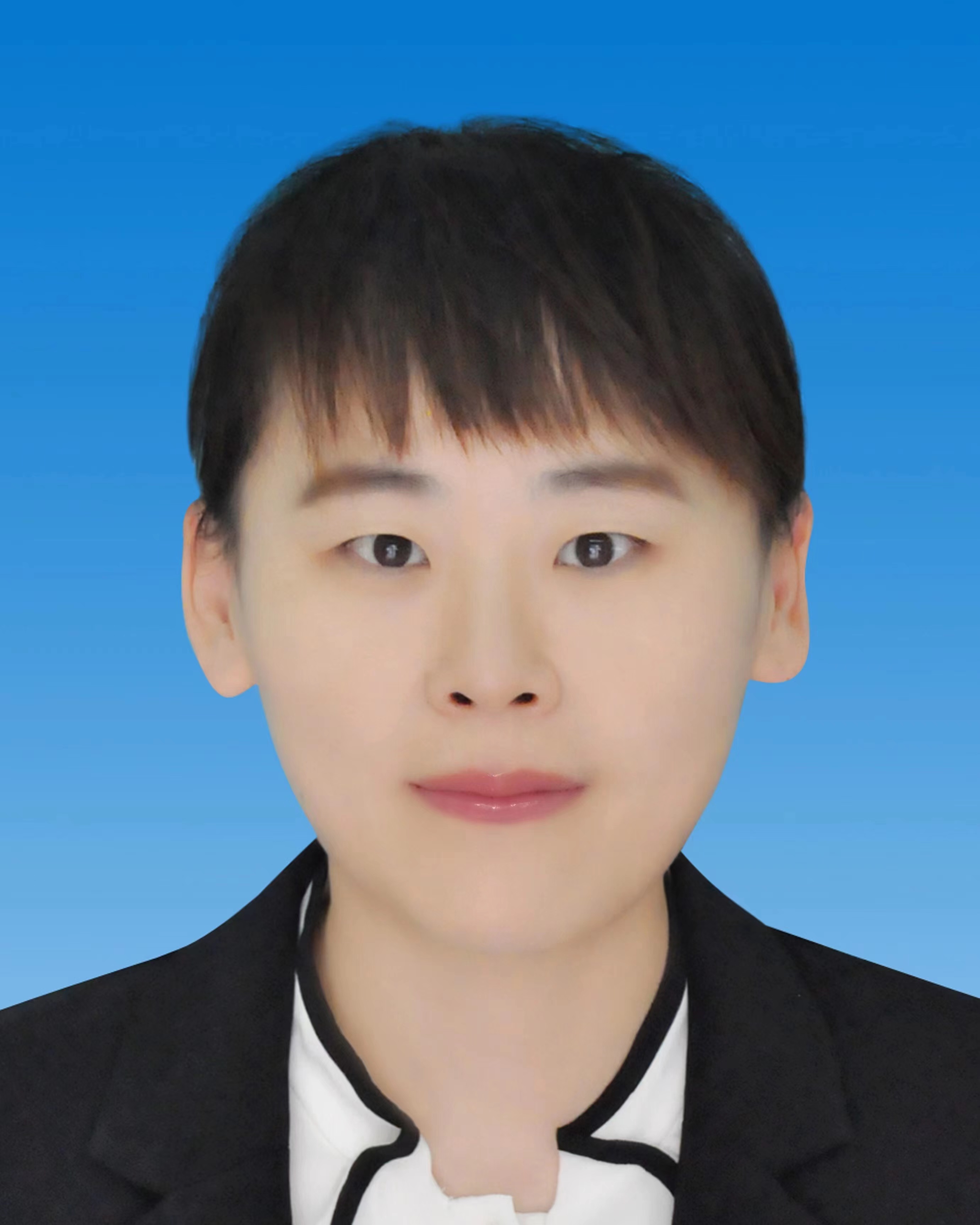 侯磊