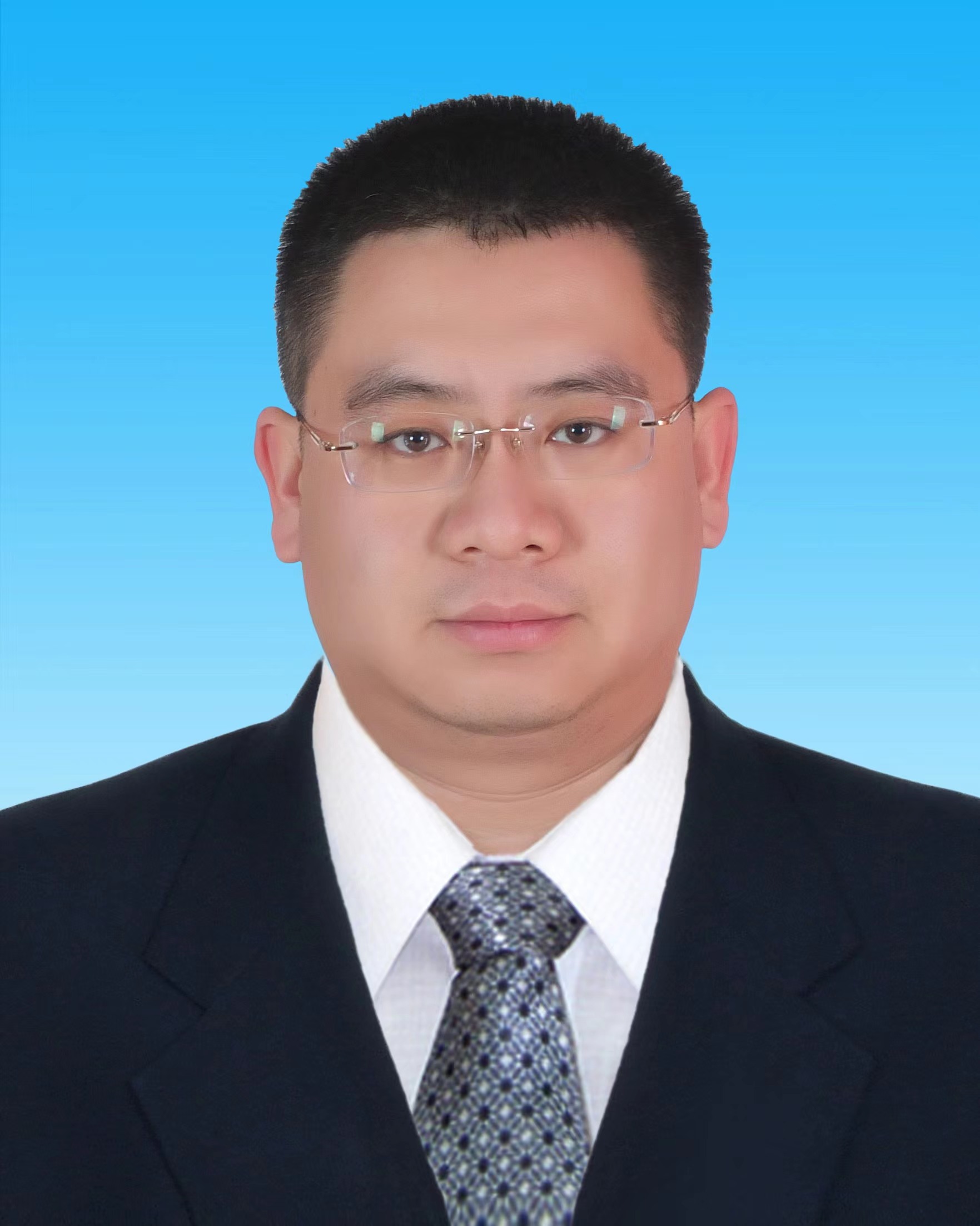 史新明